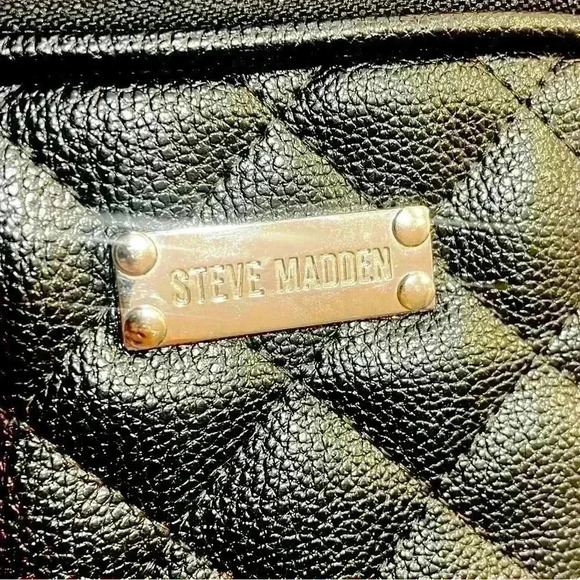 STEVE MADDEN BLACK SILVER CHAIN FANNY  PACK - Picture 3 of 11